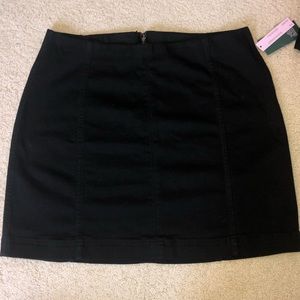 wild fable - black mini skirt!